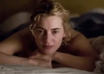 Kate Winslet Reflects on Her Early Intimate Experiences “I Wasn’t Particularly Evolved”