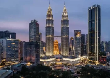 Malaysia Minister Says Country Rejects LGBT Normalisation, Triggers Controversy