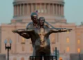 Mystery artist installs Trump-Epstein statue on Washington’s National Mall | Checkout Pictures